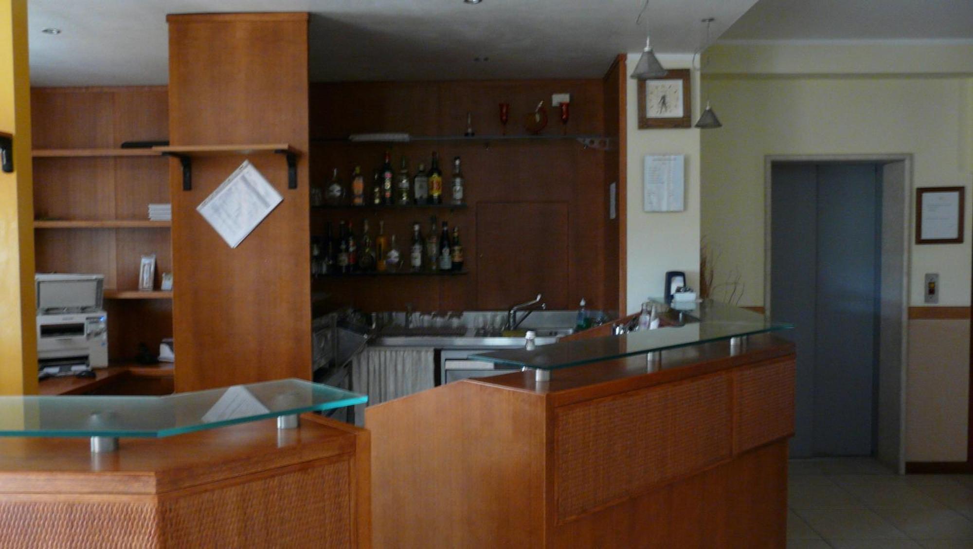 Albergo Le Piante Манерба-дель-Гарда Экстерьер фото